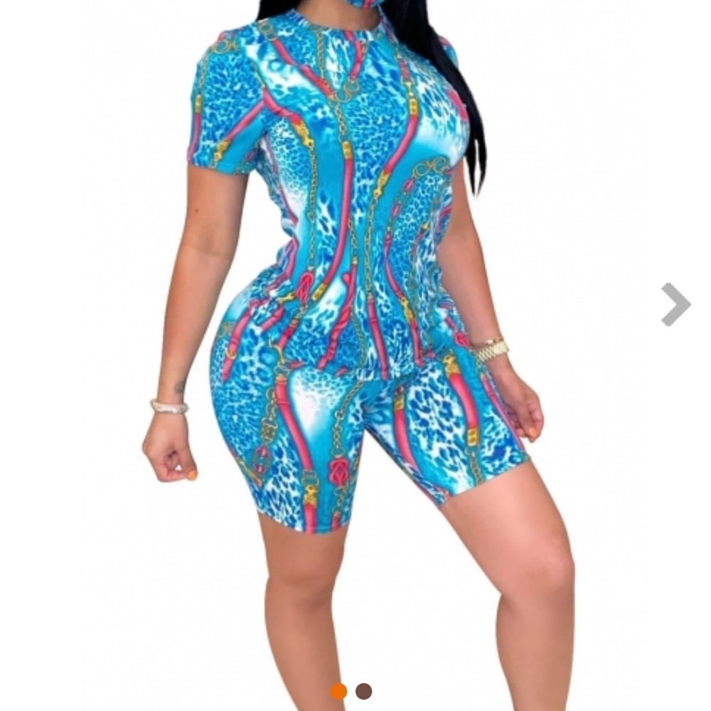 Two piece set